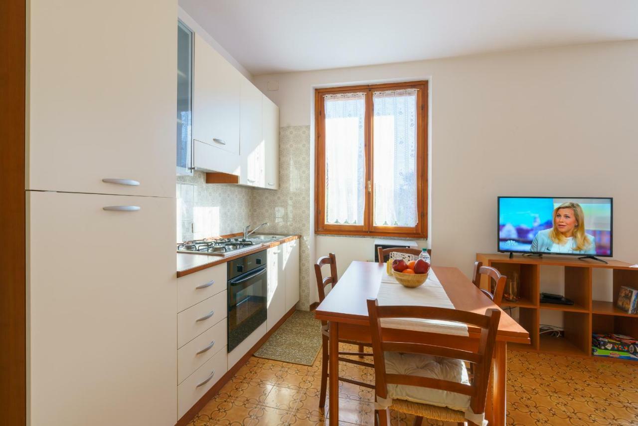Casa Anna Apartment Gravedona Bagian luar foto